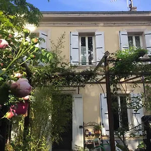  Hébergement de vacances Grande Maison De Atypique - 4 Nuits Mini